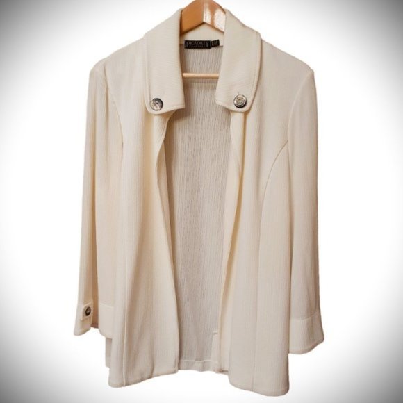 NWOT Chic Sz M-L Cardigan 3/4 sleeve Blazer Ivory Cream Made in Canada - Picture 1 of 11